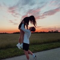 couplelovely's Offline Chat Room
