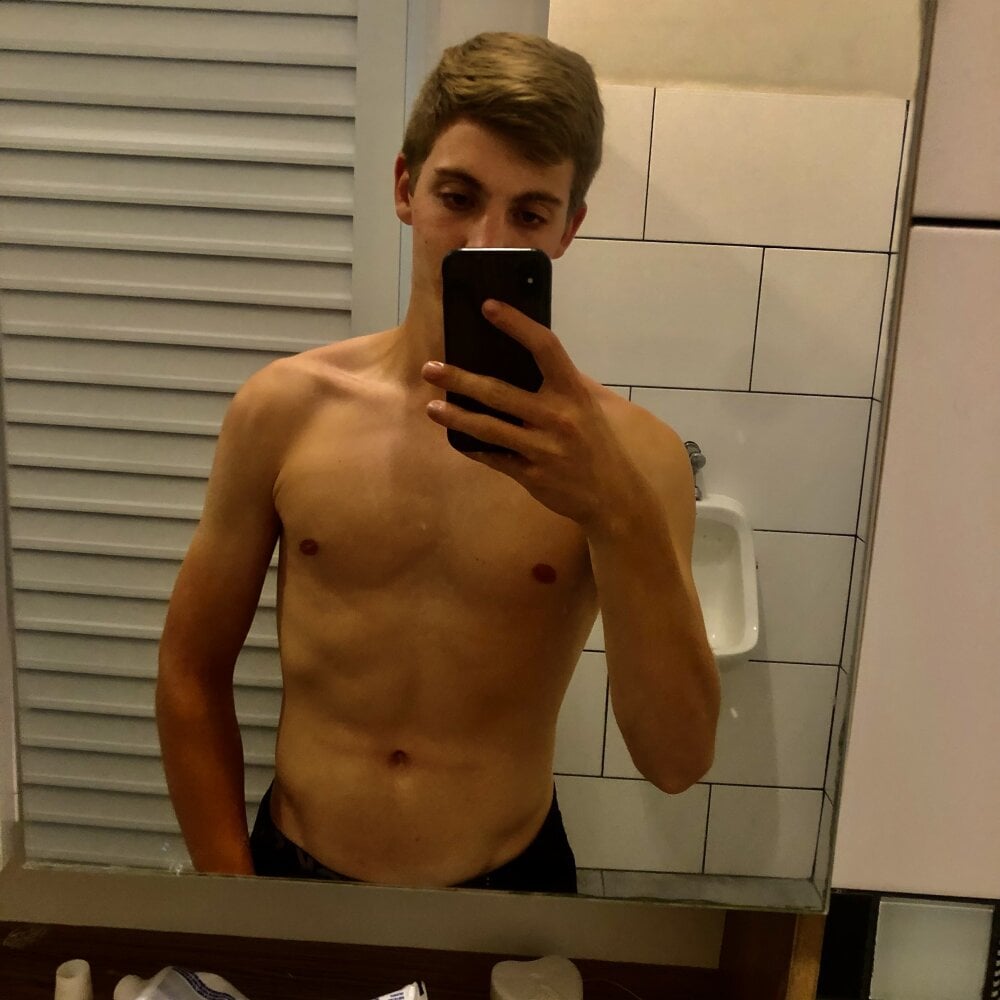 sexyman04 profile