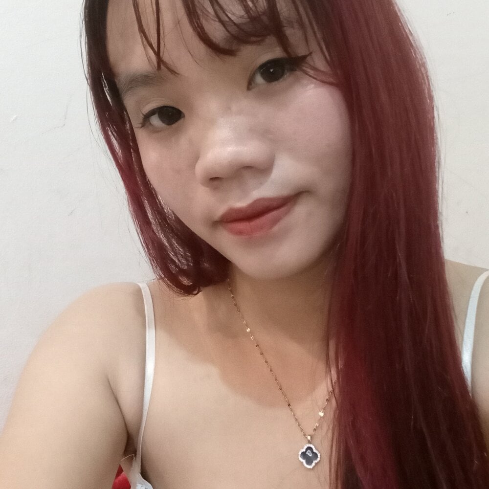 miss2005 webcam profile - ???