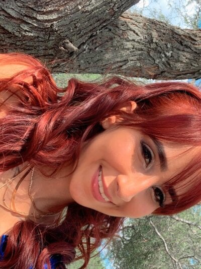 QueenLatina@xh