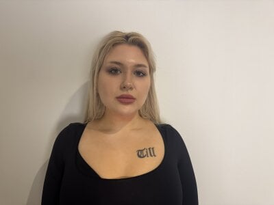 EuraGruger on StripChat