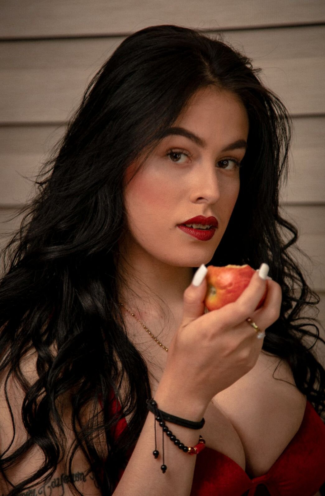 Ari_cohaachela_