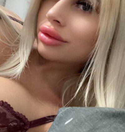 BranndiLove 🐃 free live chat