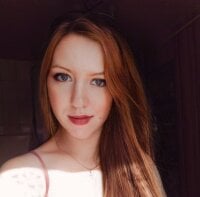 Kristina_Celestine's Offline Chat Room
