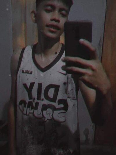 SimpleAsianGuy27