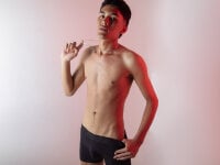 Tylerffoxx's webcam live show