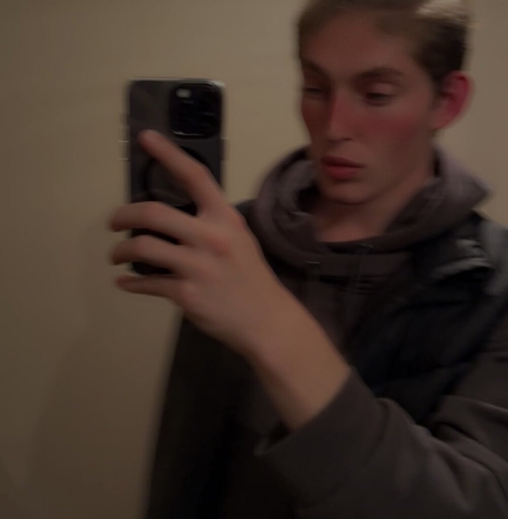 morajuruss' Offline XXX Chat