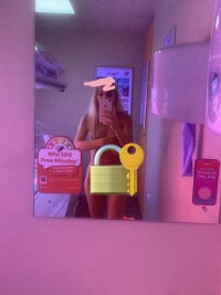 OliviaMaeBabe's webcam live show