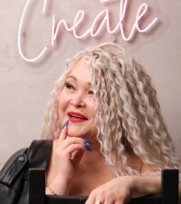 agnesbroot's Offline Chat Room