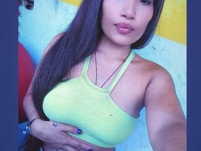 Pamela_Love77 profile