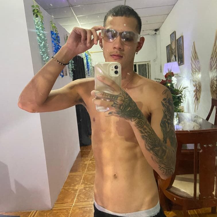 justin_rain from stripchat