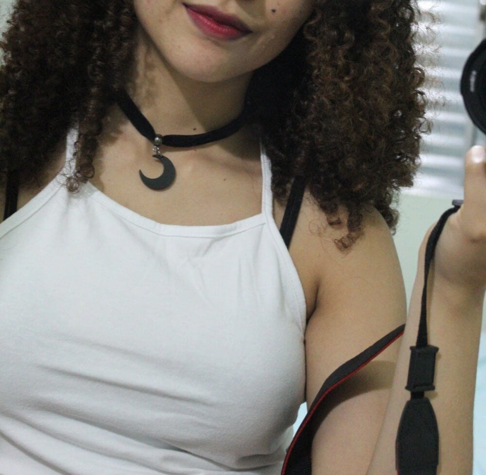 lightsxo from stripchat