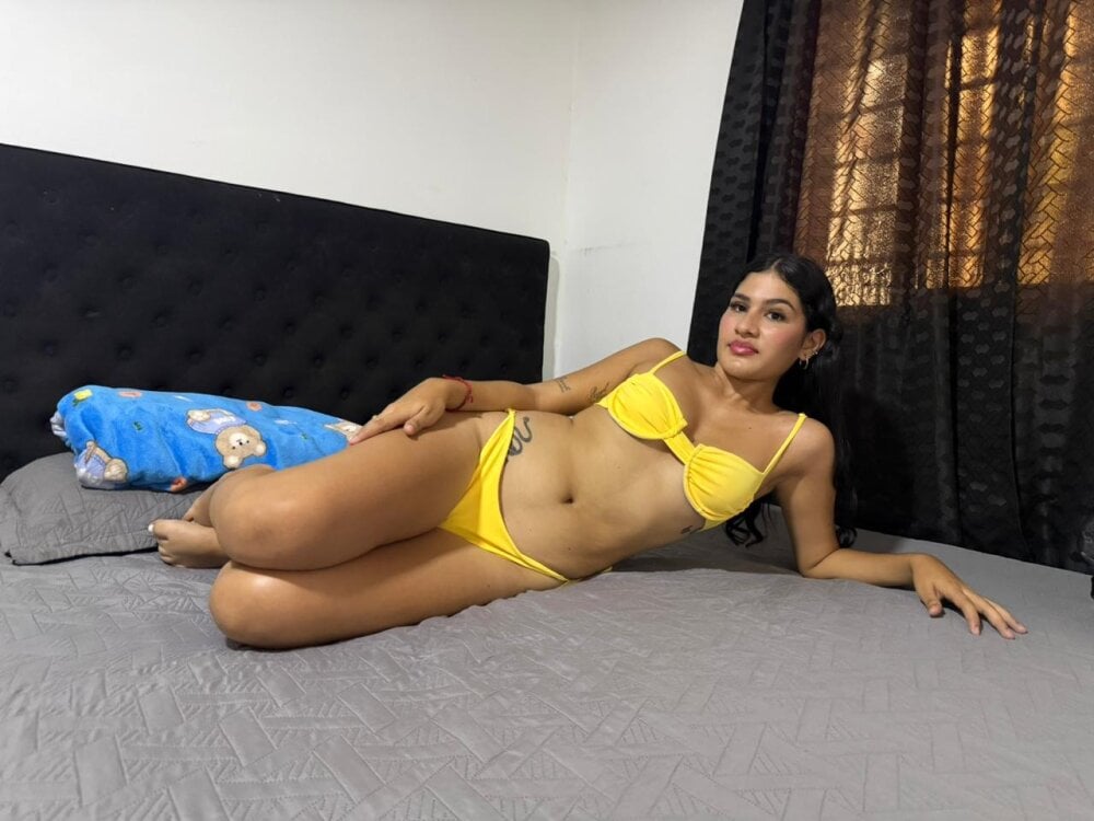 pau_2007 webcam livesex profile in at-the-garage cams