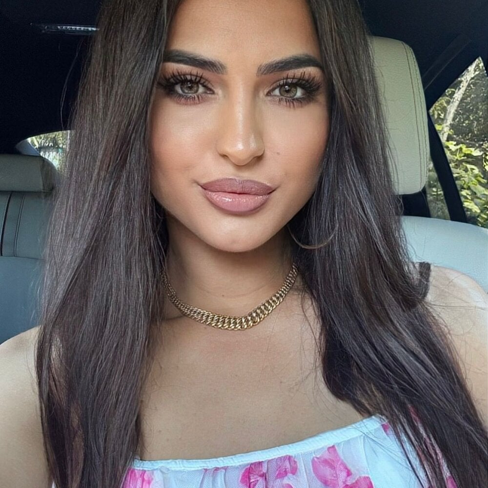 sexcam-girls.com deea_passion30 livesex profile in bisexual cams