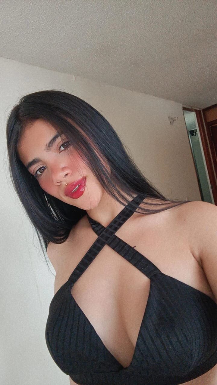 Ivy_hunder_a