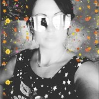 Tessa_Onelove's Offline Chat Room