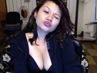 katia_lee's Offline Chat Room