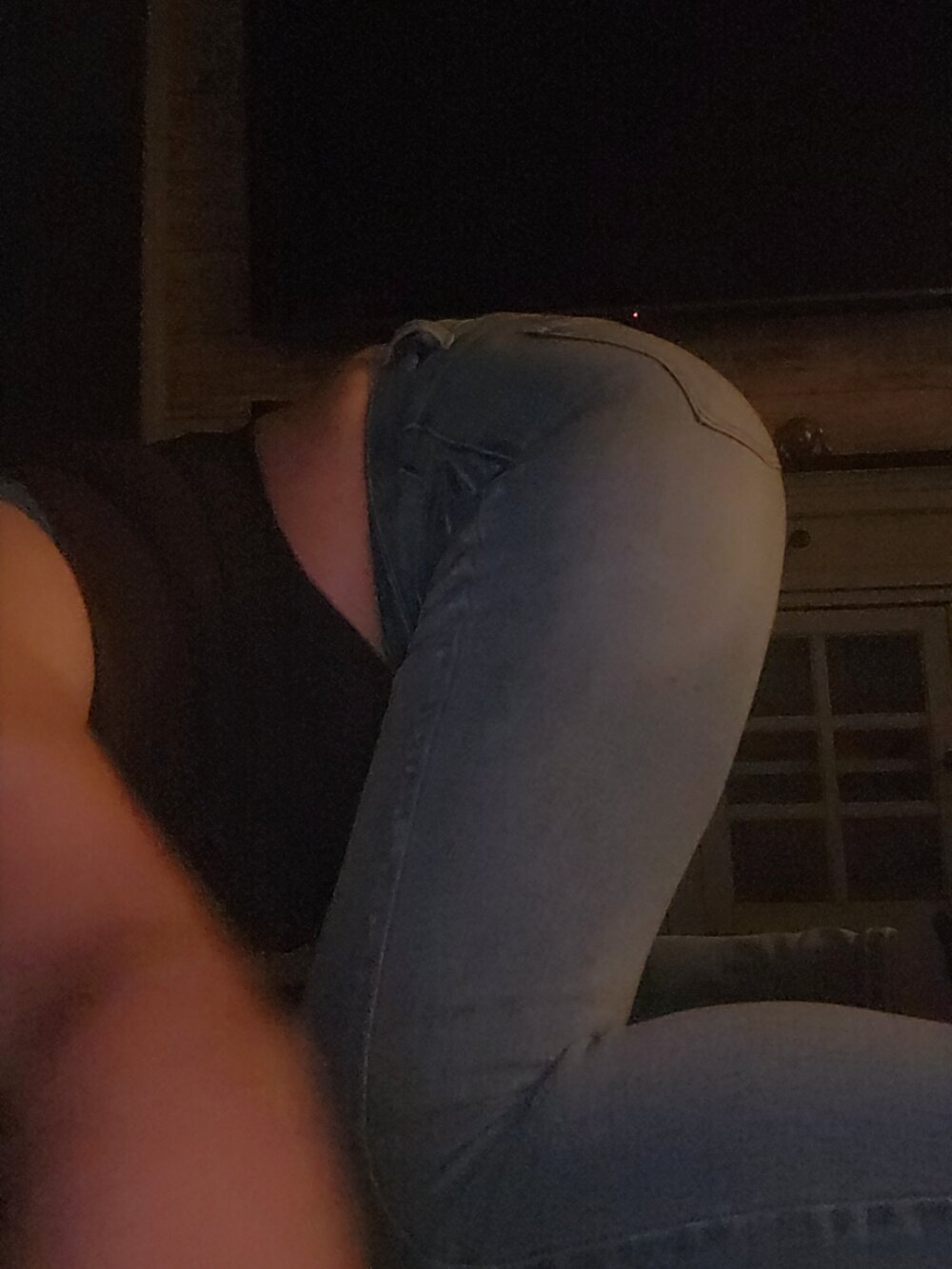 Live sex webcam photo for EssentiallyEmee #290479548