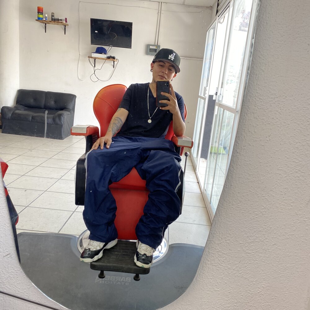 Jaamby20 Offline XXX Chat