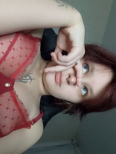 SonyaDew Gallery Image 1