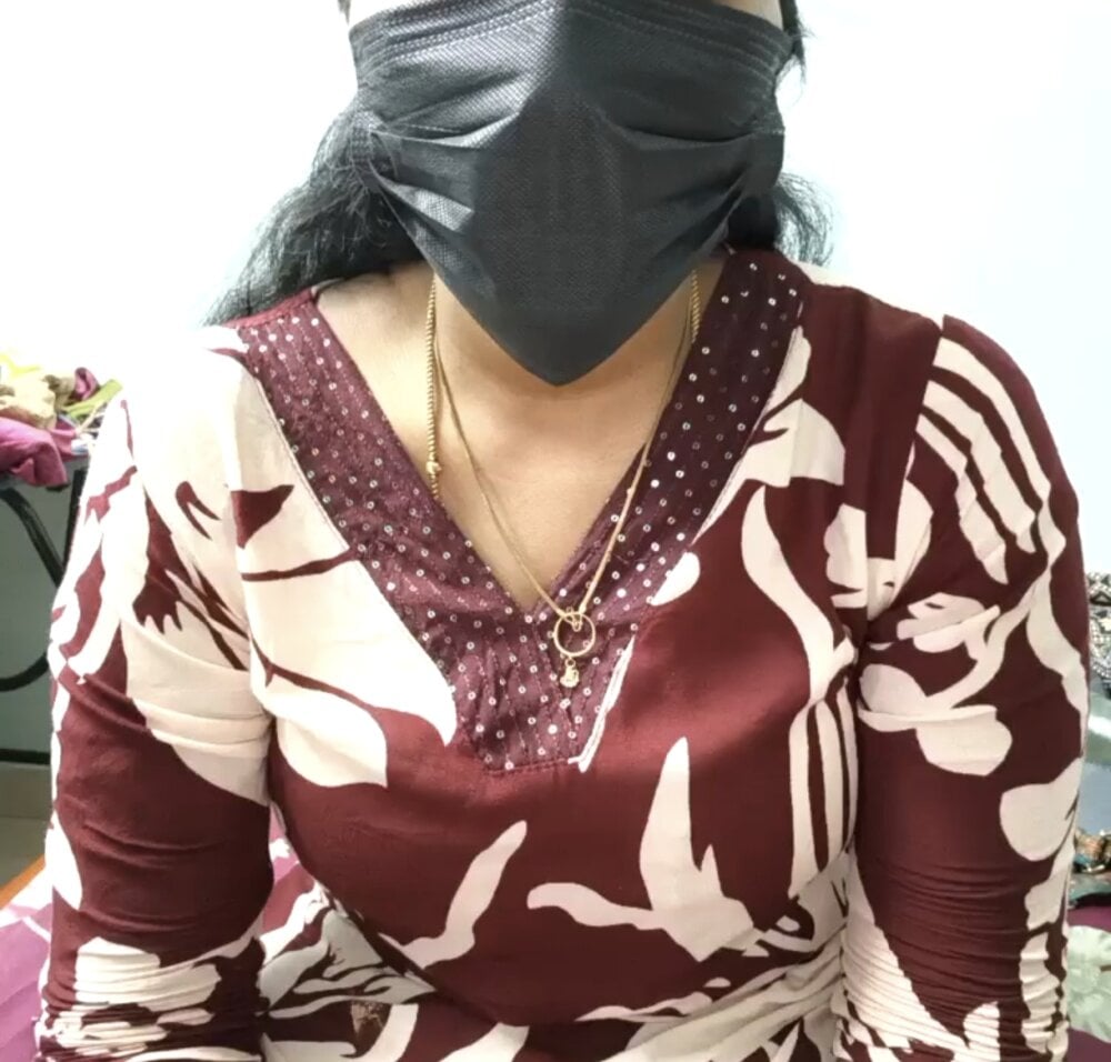 siritelugubutterfly webcam profile - German