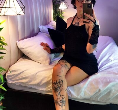 laylastoun from stripchat