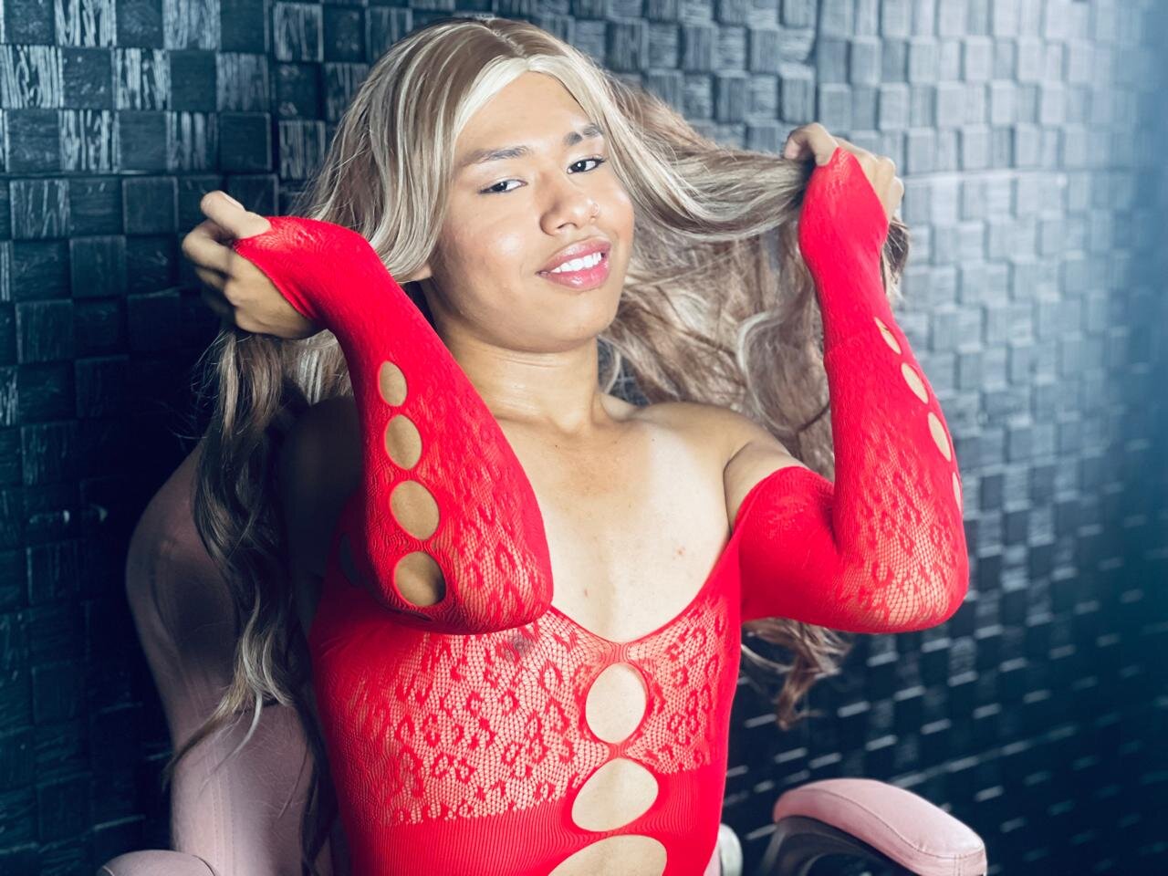 MelanieTompson