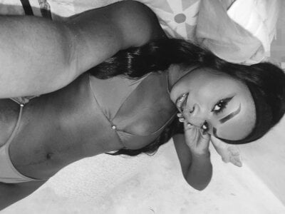 Nahomi-Hill on StripChat