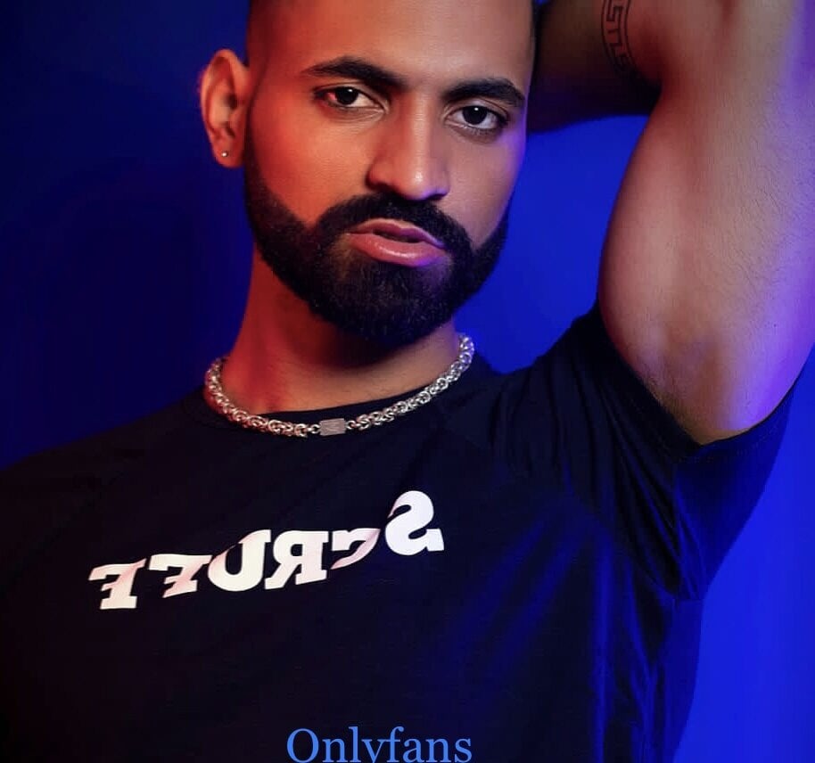 Live sex webcam photo for korymax11 #288167601