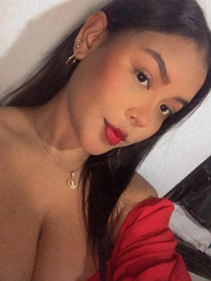 fernanda_supertits profile