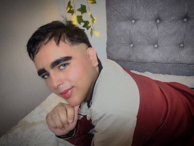 jaleelandjhasan from stripchat