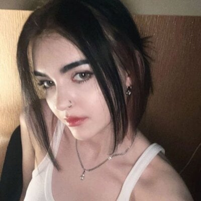 Katie_Hardy
