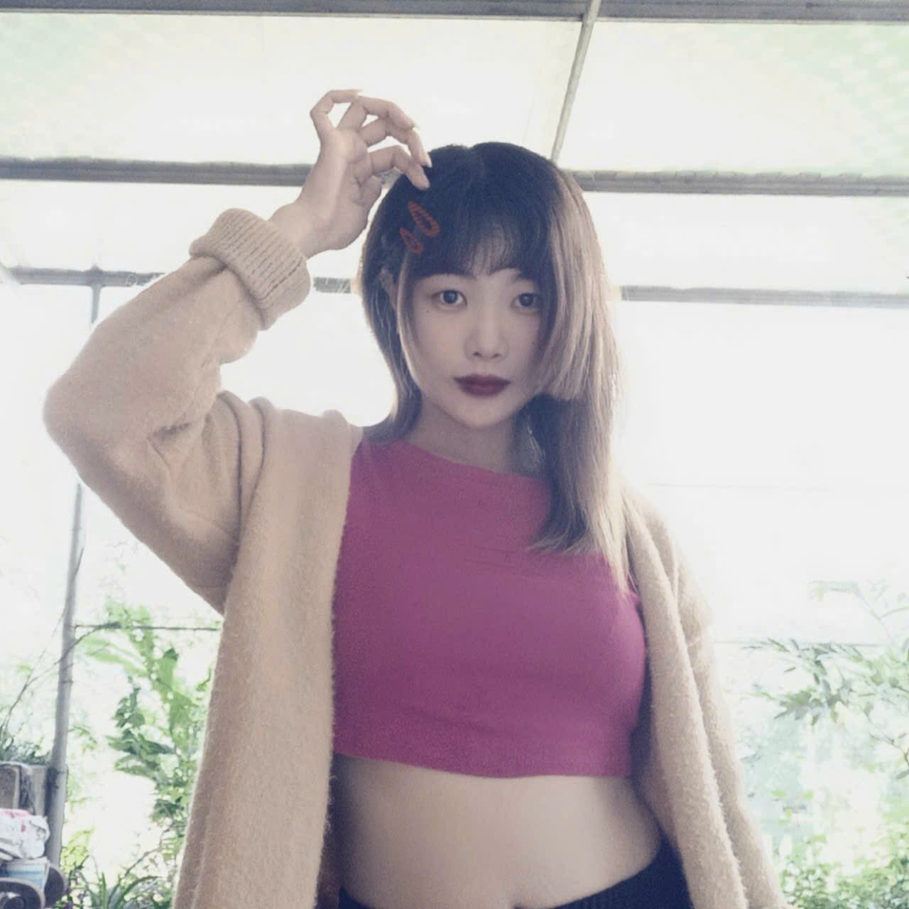 Yzi_Zi