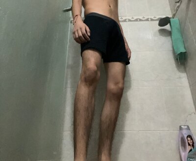 Skinny_Longhair
