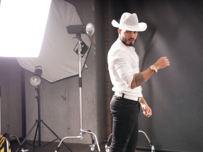 klinsmannutria Live Cam on StripChat