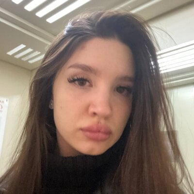PollyBulmer Female Cheapestprivates Free Webcam Strip