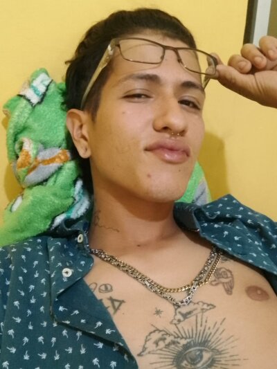eros_tiger from stripchat