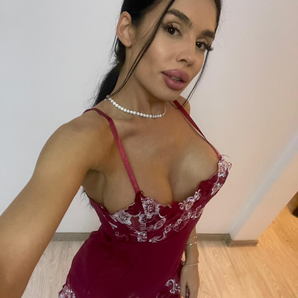 Kadee_x_ 🤶 cam