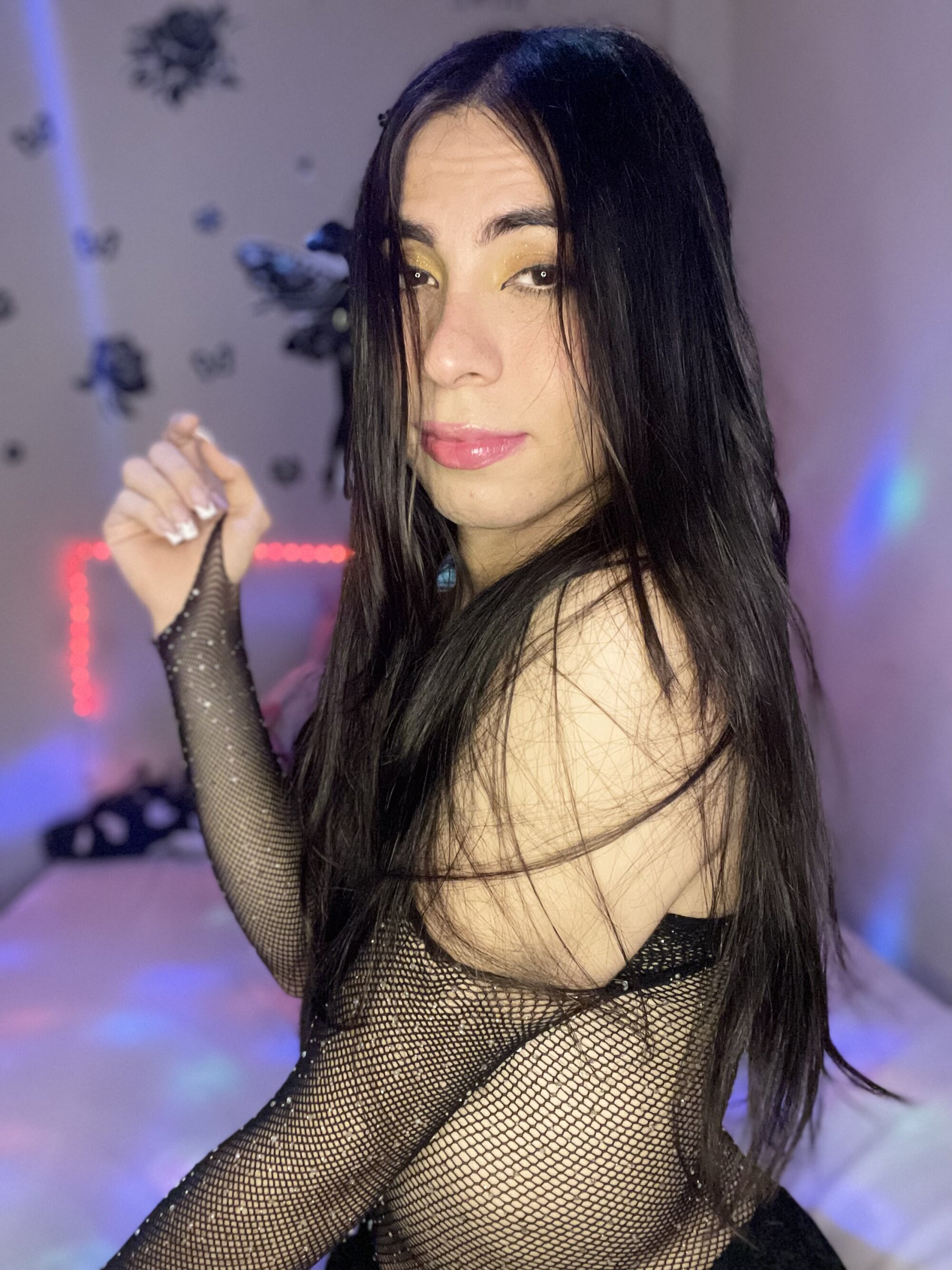 crys_givemelove