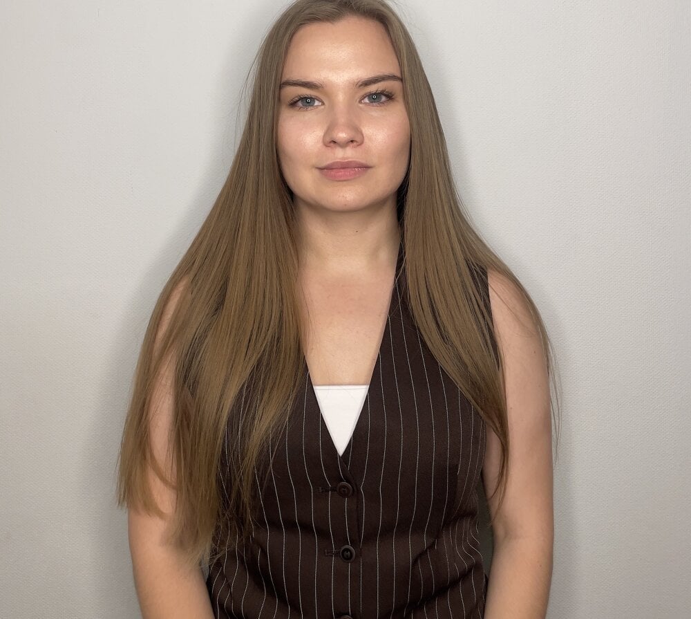 pornsexycams.com romonaruben livesex profile in white cams