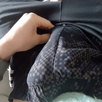 EE123458 - Stripchat Cam2cam Masturbation Handjob Boy 
