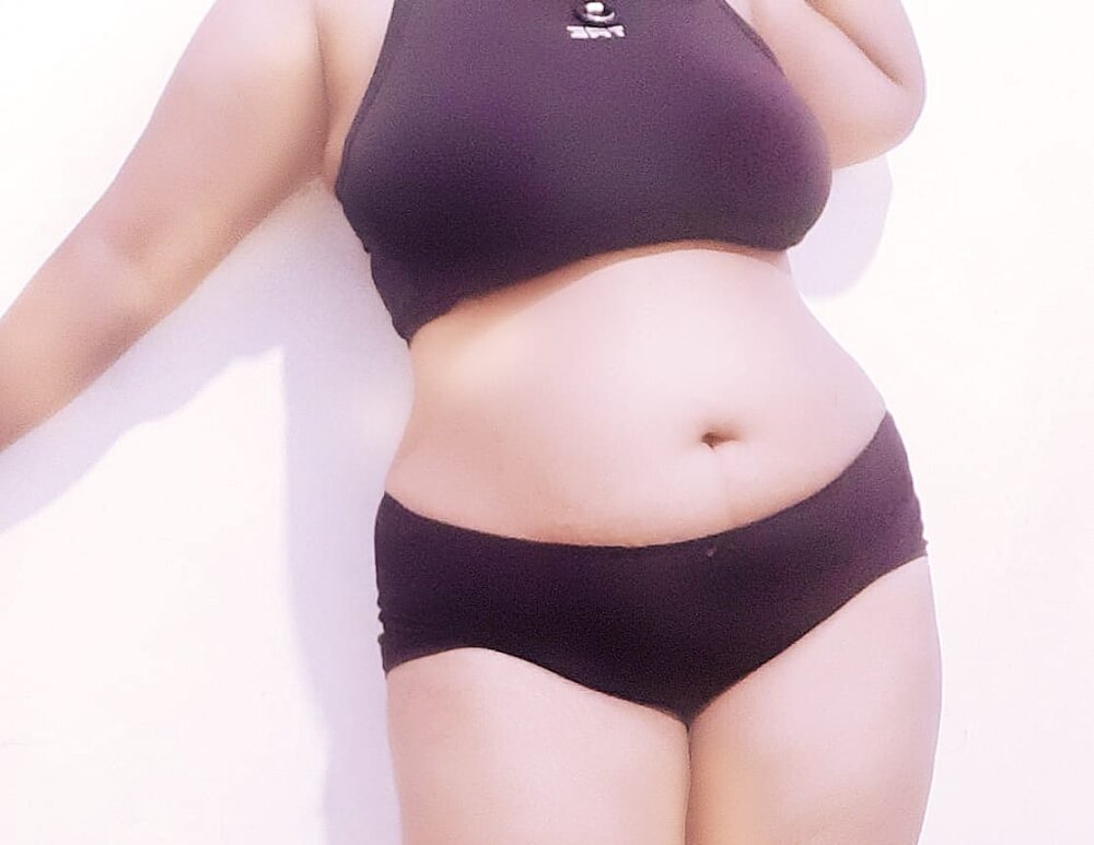 madamsuzzy 🕥 live online chat