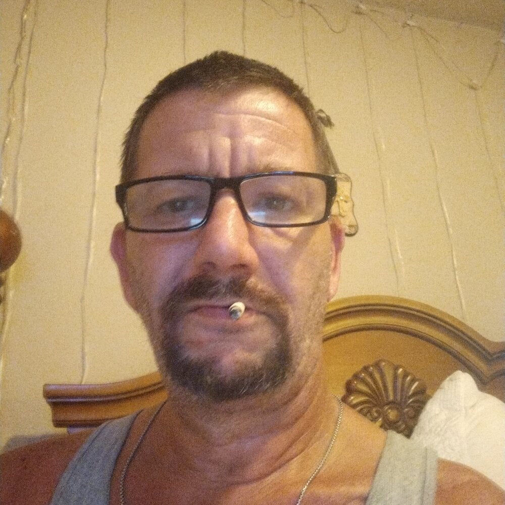 pault1971 from stripchat