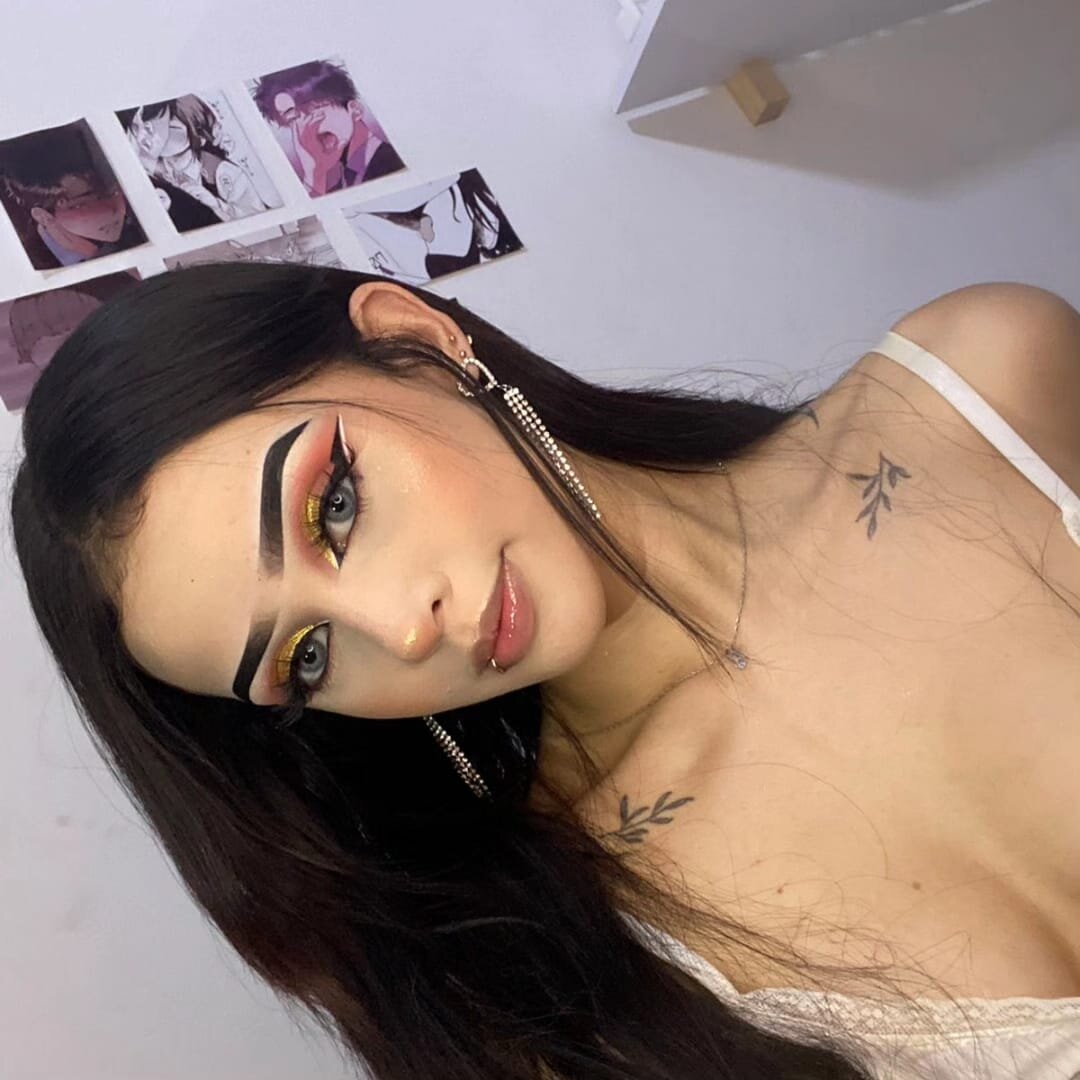 Lucy__Ana