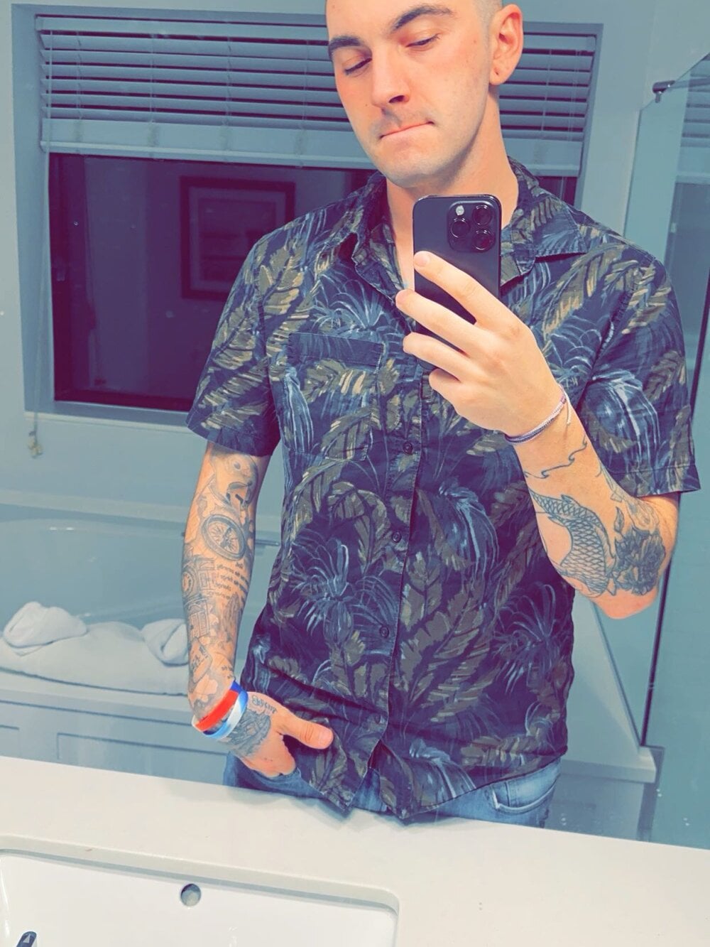greekdick19