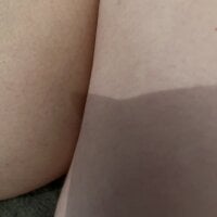 xmilflve's webcam live show