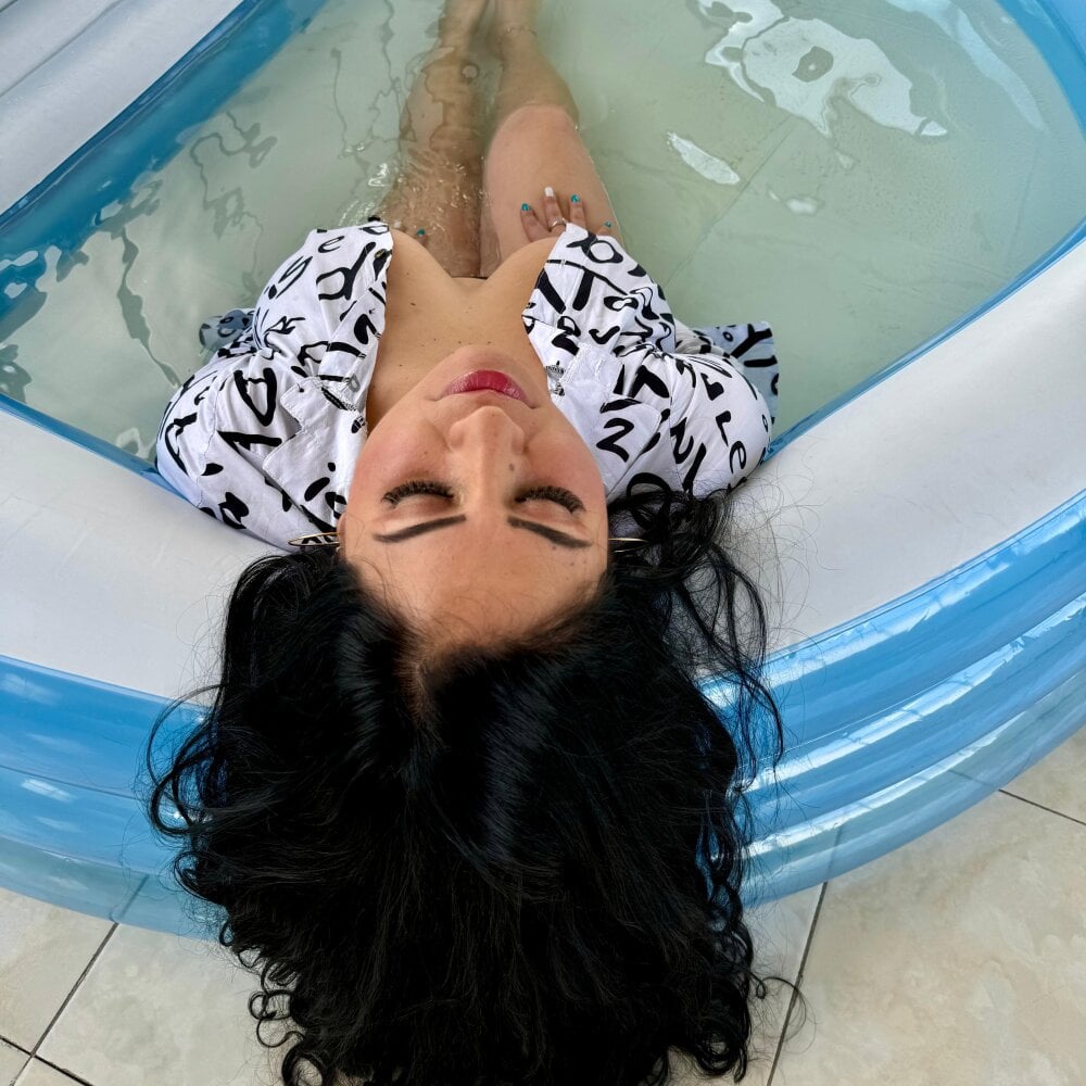 sara-murray from stripchat