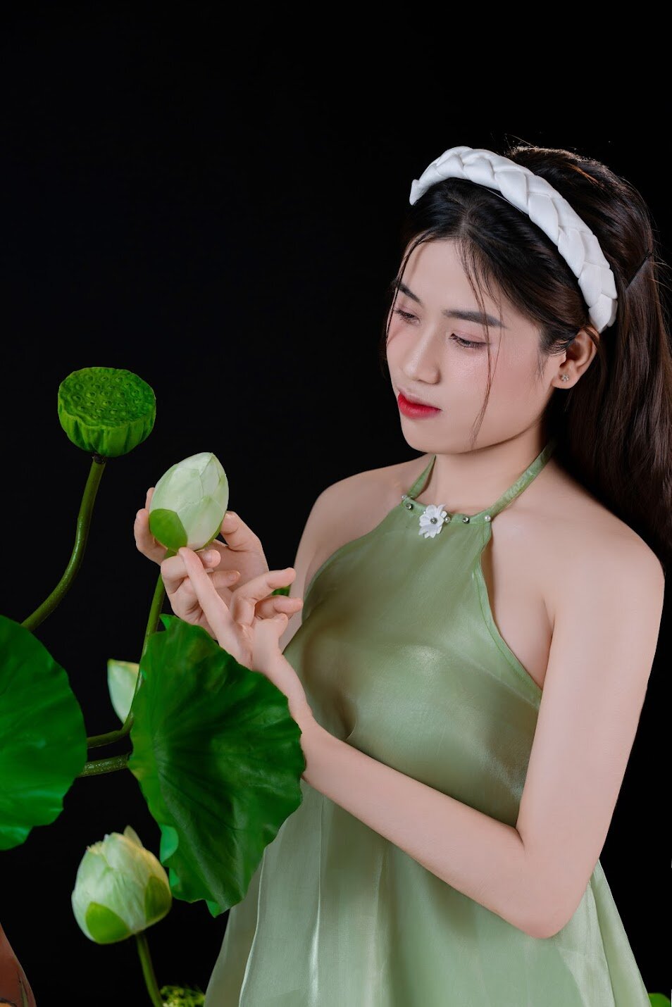 huyenxgai02