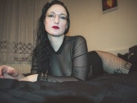mysteriousgoth's Offline Chat Room
