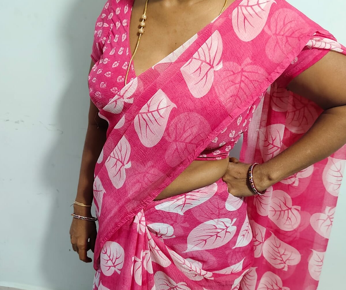 hotladyIndian1